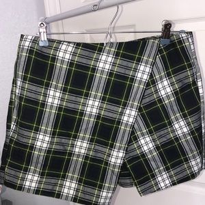 Topshop Skirts - Topshop Plaid Skort Topshop Skirts - Topshop Plaid Skort